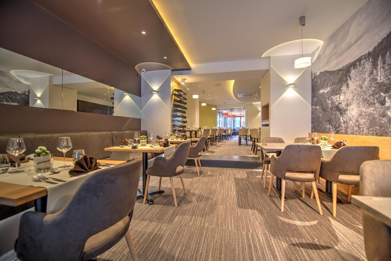 Du Commerce - Restaurant La Table De Hotel 3*
